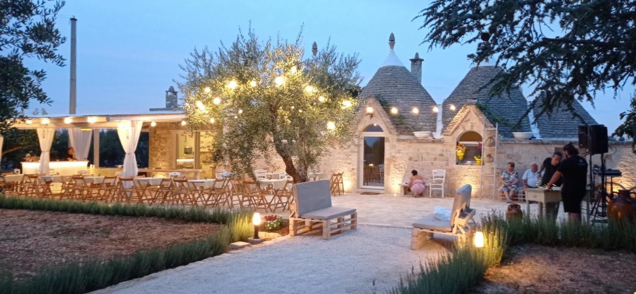 La Relais Del Trullo Bed & Breakfast Putignano Exterior photo