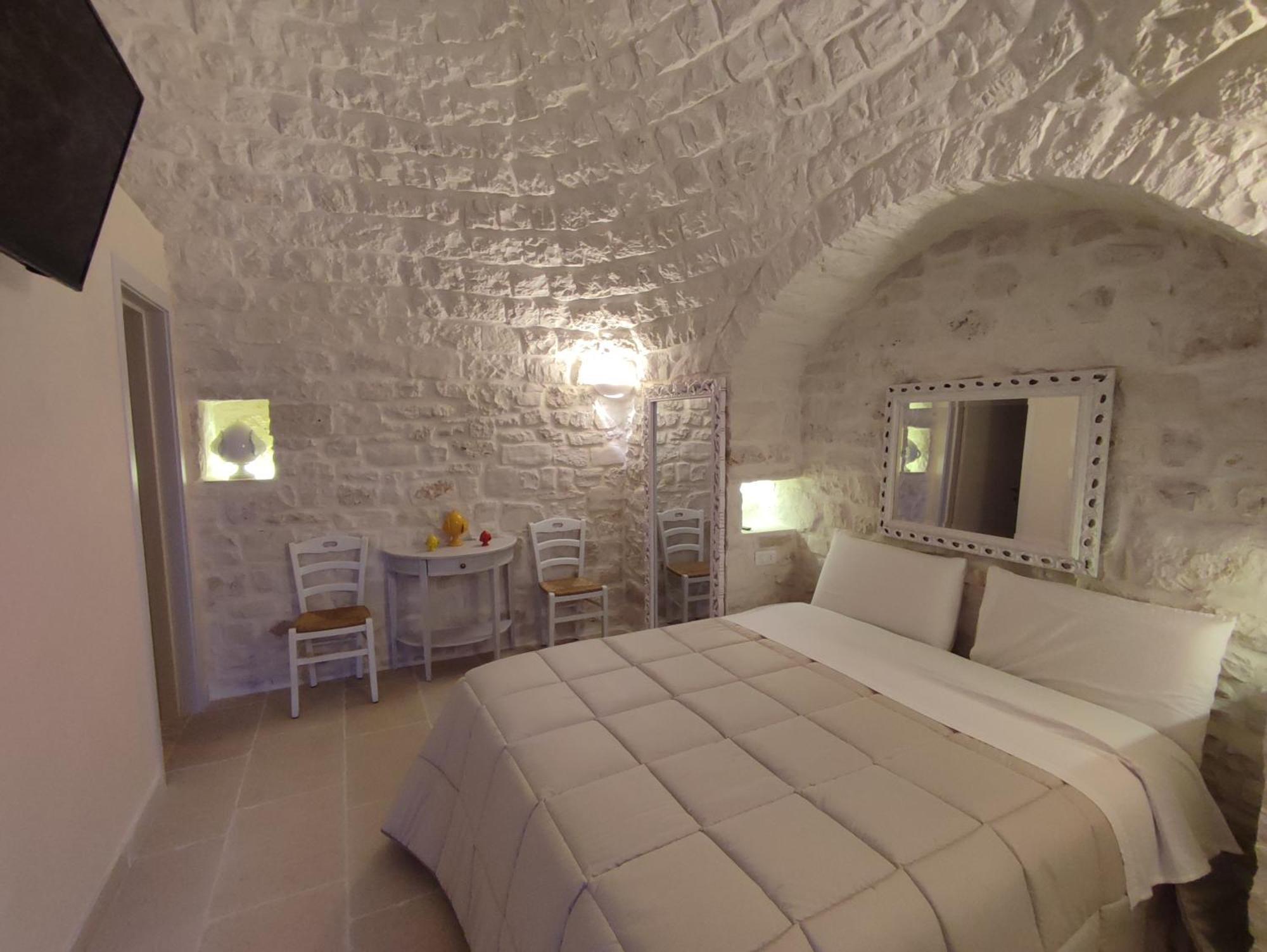 La Relais Del Trullo Bed & Breakfast Putignano Exterior photo